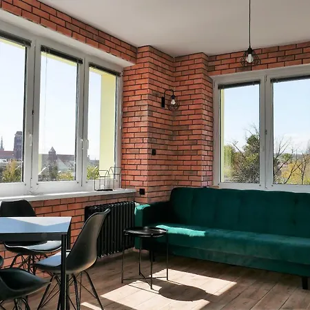 Emerald Center Apartamento